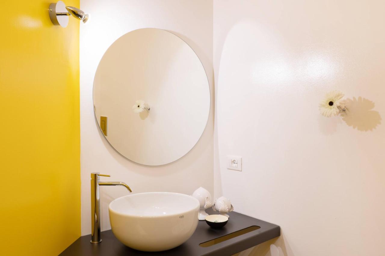 Wepuglia - Dimore Museum Apartment Polignano a Mare Bagian luar foto