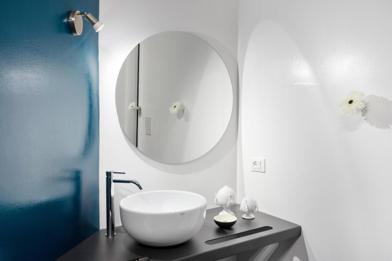 Wepuglia - Dimore Museum Apartment Polignano a Mare Bagian luar foto